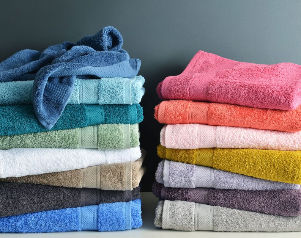 L’usage de la serviette chaude, pour un massage relaxant en profondeur